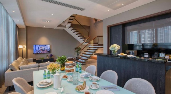 Makati Diamond Residences image 12