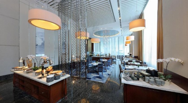 Makati Diamond Residences image 21