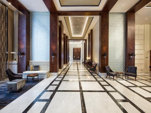 Makati Diamond Residences image 25