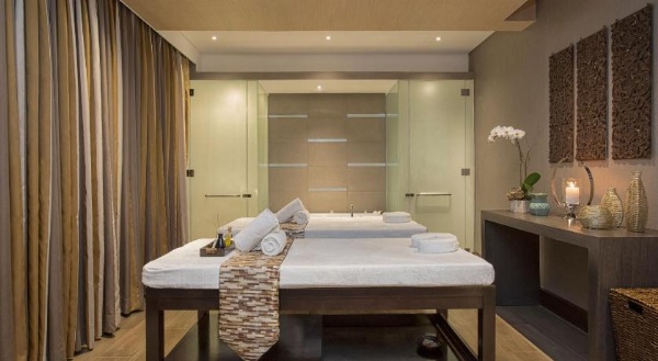 Makati Diamond Residences image 26