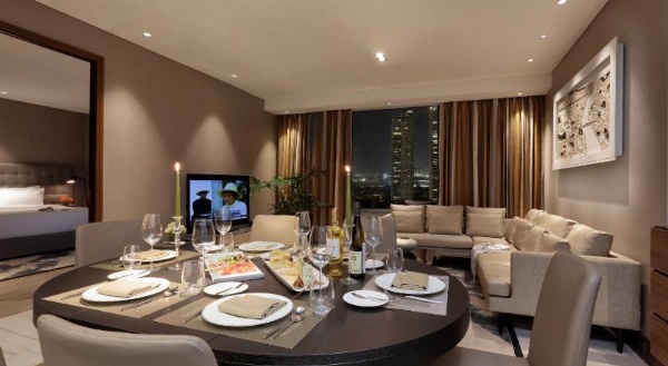 Makati Diamond Residences image 7