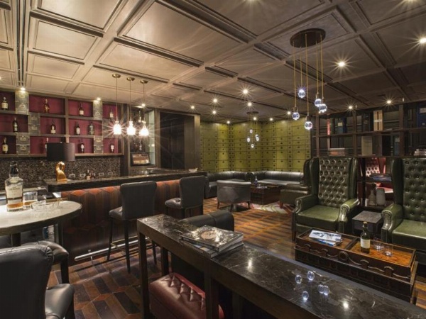 Makati Diamond Residences image 9